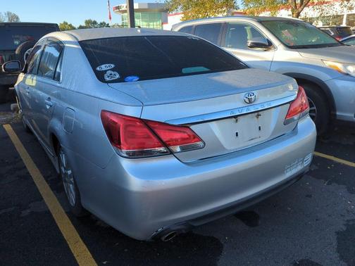 2011 Toyota Avalon Base