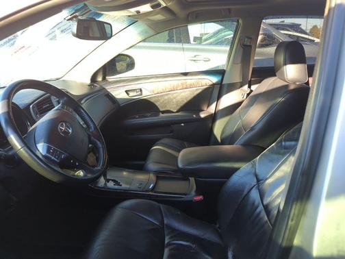 2011 Toyota Avalon Base