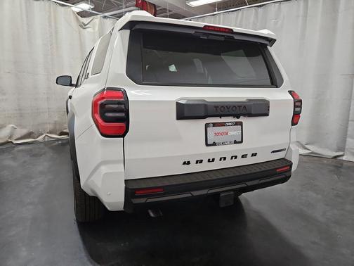2025 Toyota 4Runner TRD Off Road