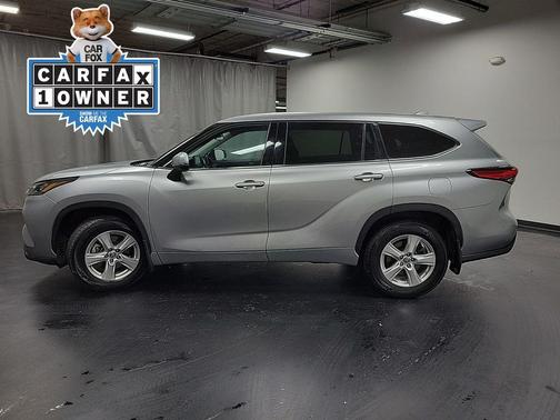 2020 Toyota Highlander LE