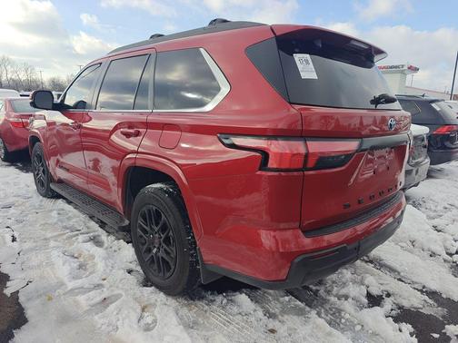 2024 Toyota Sequoia SR5