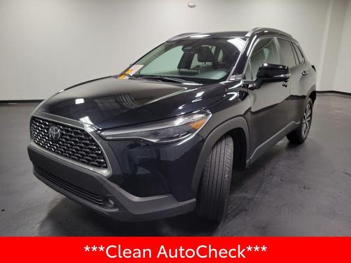 2024 Toyota Corolla Cross XLE