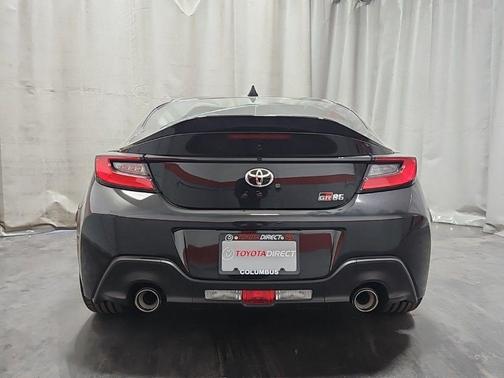 2025 Toyota GR86 Premium