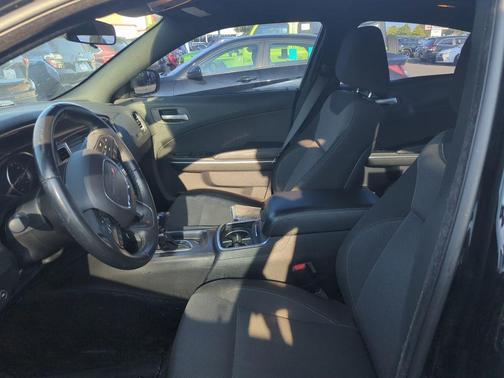 2018 Dodge Charger SXT