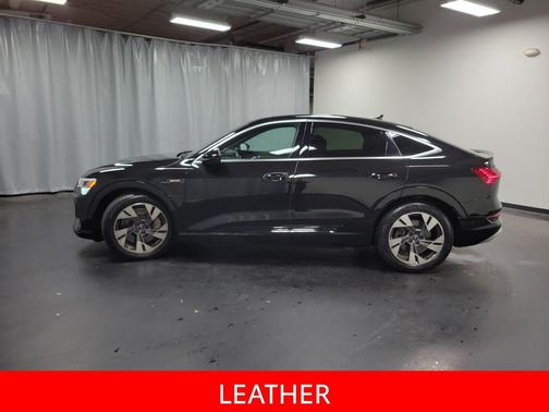 2022 Audi e-tron Sportback S line Premium Plus