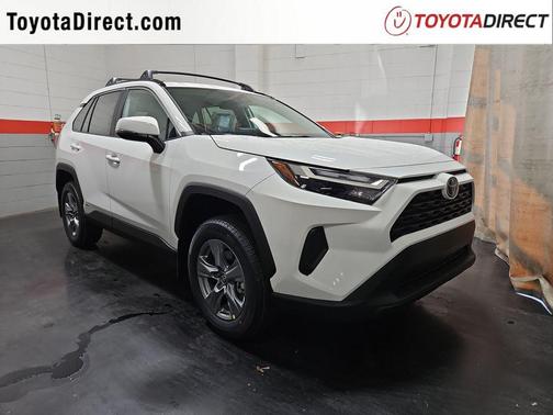2025 Toyota RAV4 Hybrid XLE