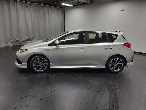 2017 Toyota Corolla iM Base