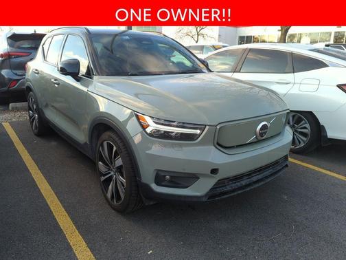 2021 Volvo XC40 Recharge Pure Electric P8