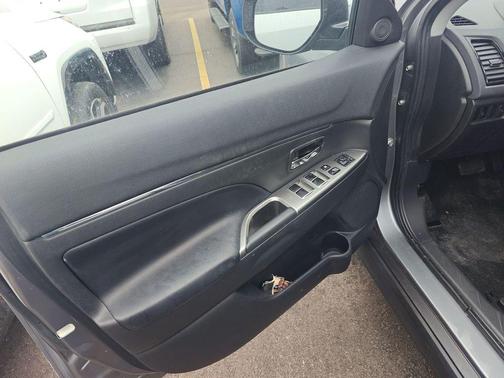 2022 Mitsubishi Outlander Sport SE