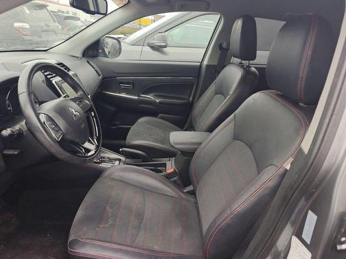 2022 Mitsubishi Outlander Sport SE