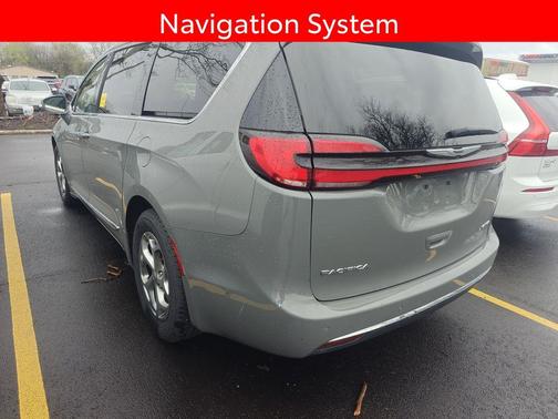 2022 Chrysler Pacifica Limited