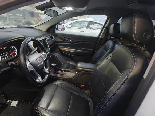 2019 GMC Acadia SLE-1