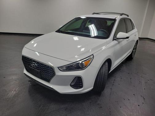 2019 Hyundai Elantra GT Base
