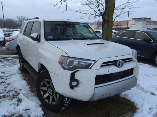 2021 Toyota 4Runner TRD Off Road