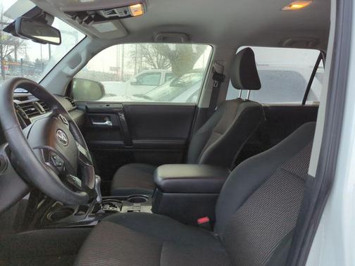 2021 Toyota 4Runner TRD Off Road