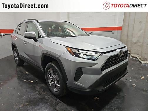 2025 Toyota RAV4 Hybrid XLE