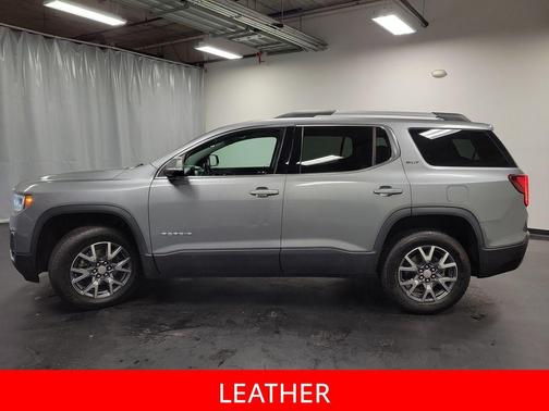 2023 GMC Acadia FWD SLT