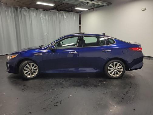 2018 Kia Optima S
