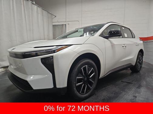 Wind Chill Pearl 2026 Toyota bZ XLE Plus