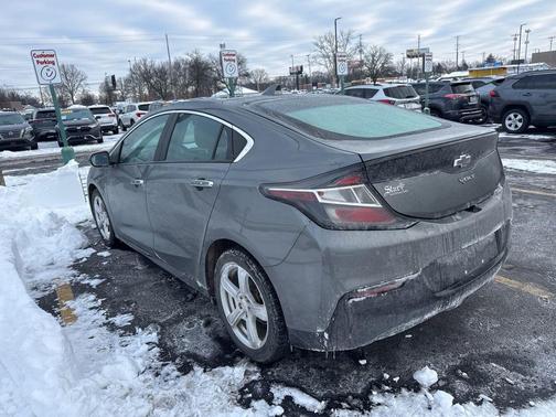 2017 Chevrolet Volt LT