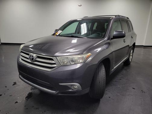 2012 Toyota Highlander SE