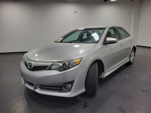 2014 Toyota Camry SE Sport