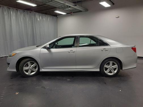 2014 Toyota Camry SE Sport