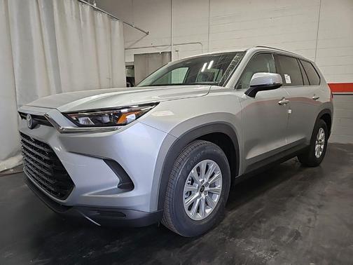 Celestial Silver Metallic 2026 Toyota Grand Highlander Hybrid XLE