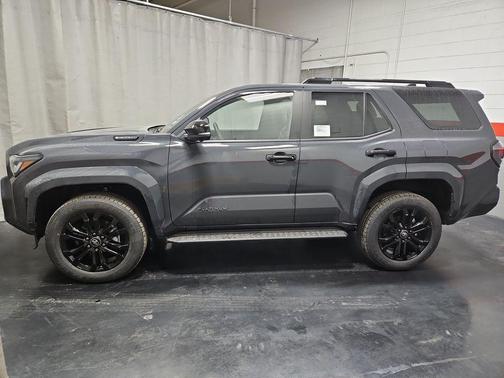 2026 Toyota 4Runner Hybrid Platinum