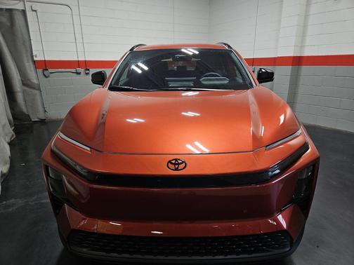 Tandoori 2026 Toyota C-HR XSE
