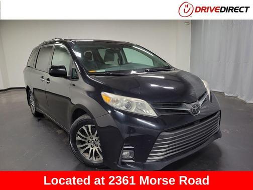 2019 Toyota Sienna XLE