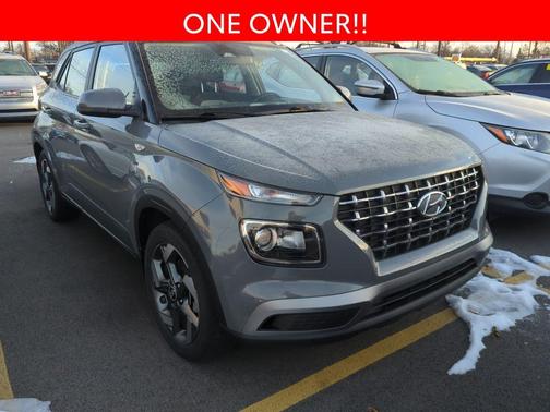 2023 Hyundai VENUE SEL