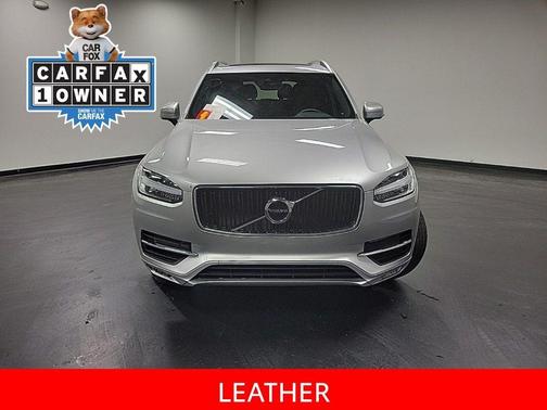 2018 Volvo XC90 T6 Momentum