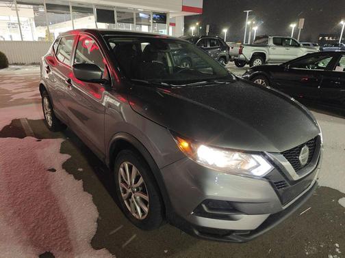 2022 Nissan Rogue Sport S