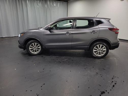 2022 Nissan Rogue Sport S