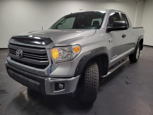 2015 Toyota Tundra SR5