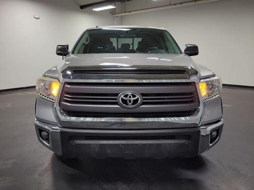 2015 Toyota Tundra SR5