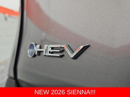 2026 Toyota Sienna XLE