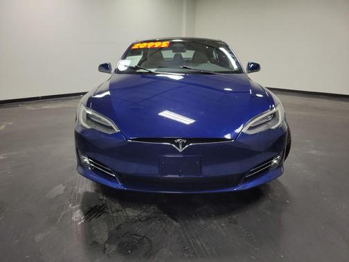 2017 Tesla Model S 90D