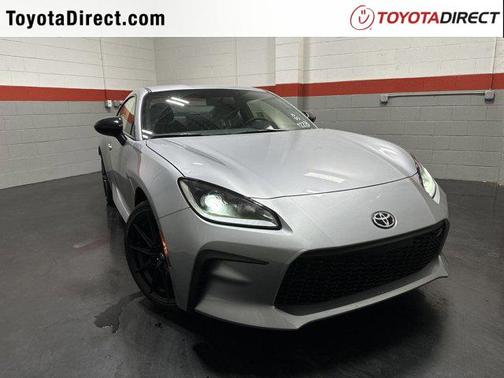 2024 Toyota GR86 Premium