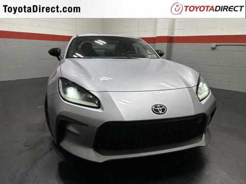 2024 Toyota GR86 Premium