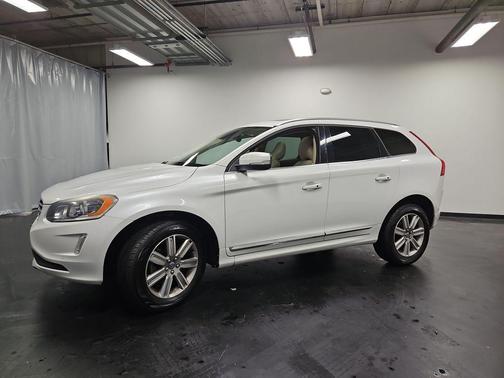 2016 Volvo XC60 T6