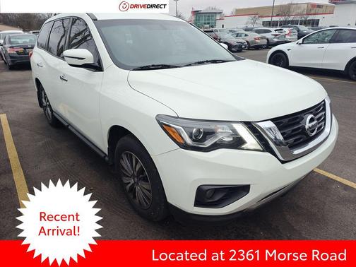 2019 Nissan Pathfinder SV