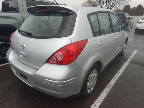 2009 Nissan Versa 1.8 S