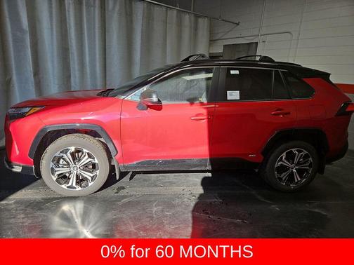 2025 Toyota RAV4 Hybrid SE