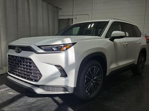 2026 Toyota Grand Highlander Hybrid Platinum MAX