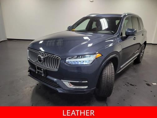 2022 Volvo XC90 Recharge Plug-In Hybrid T8 Inscription Expression 7 Passenger