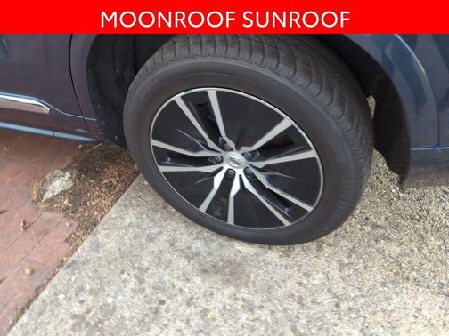 2022 Volvo XC90 Recharge Plug-In Hybrid T8 Inscription Expression 7 Passenger