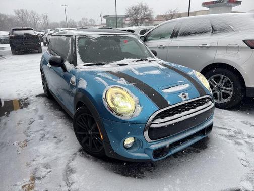 2016 MINI Hardtop Cooper S