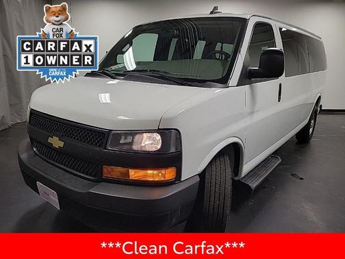 2022 Chevrolet Express 3500 LS